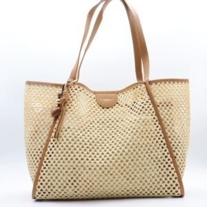 Vue de face du Sac a main en paille beige numéro 1101, avec une bandoulière naturelle.